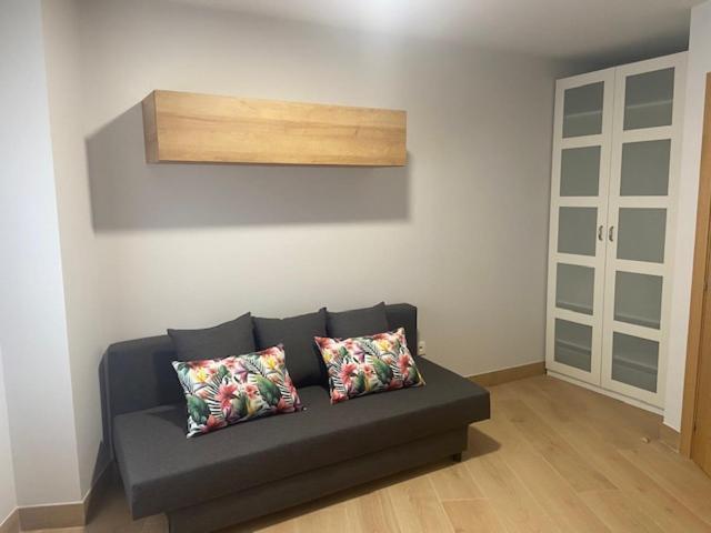 Apartamentos Turisticos Santa Apolonia 62 Avilés Exteriör bild